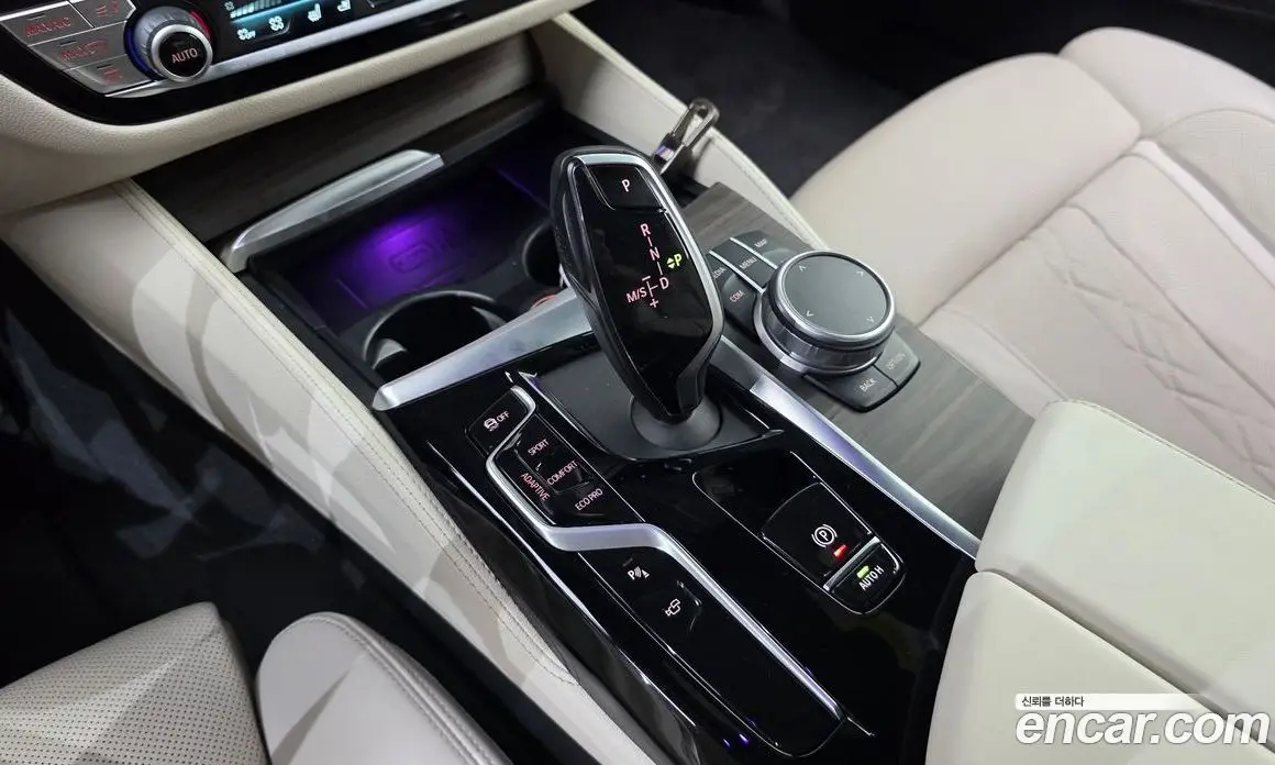 BMW 5 серия 2020 4.4 автомат (гидро), фото 12