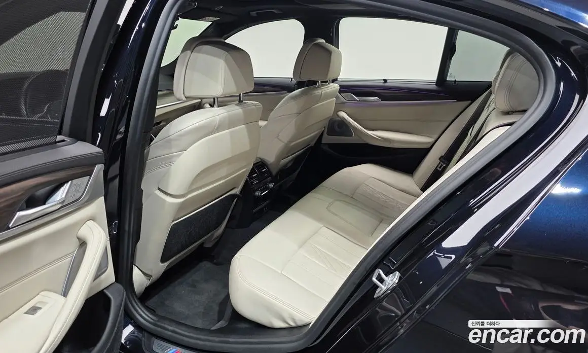 BMW 5 серия 2020 4.4 автомат (гидро), фото 16