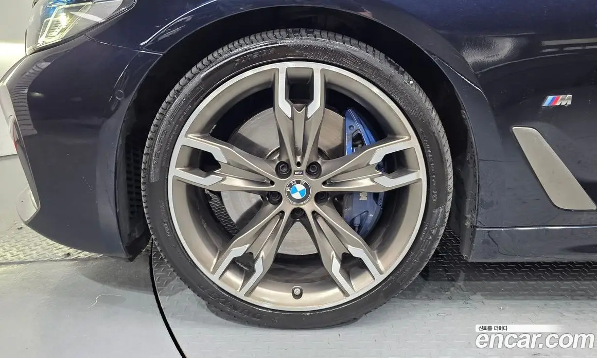 BMW 5 серия 2020 4.4 автомат (гидро), фото 5