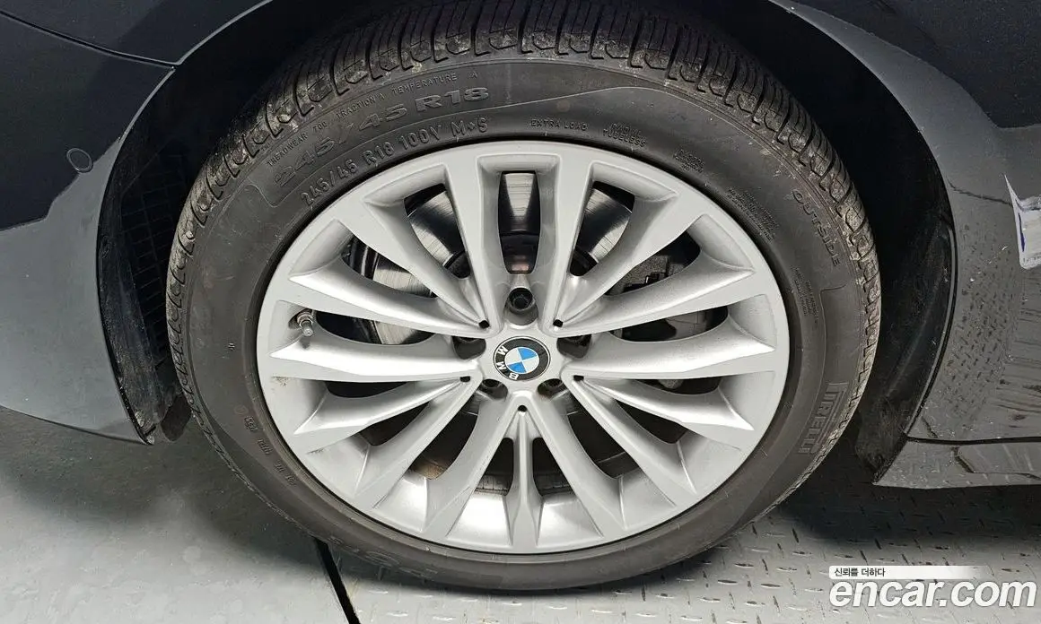 BMW 5 серия 2023 2.0 автомат (гидро), фото 5 BMW 5 серия 2023 2.0 автомат (гидро), фото 5