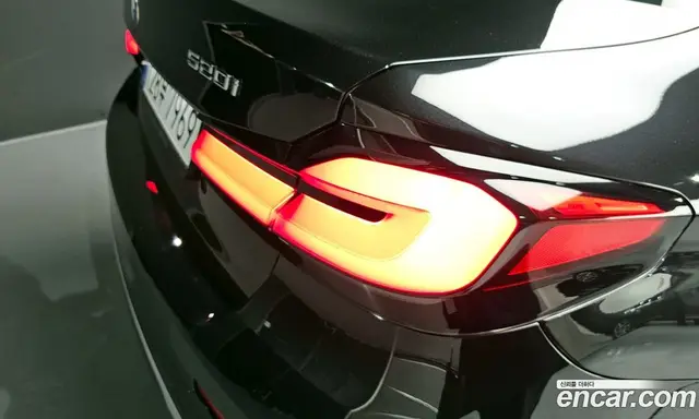 BMW 5 серия 2023 2.0 автомат (гидро), миниатюра 9 BMW 5 серия 2023 2.0 автомат (гидро), миниатюра 9