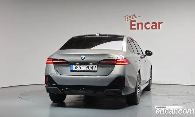 BMW 5 серия 2025 2.0 автомат (гидро), миниатюра 3 BMW 5 серия 2025 2.0 автомат (гидро), миниатюра 3