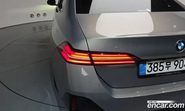 BMW 5 серия 2025 2.0 автомат (гидро), миниатюра 8 BMW 5 серия 2025 2.0 автомат (гидро), миниатюра 8