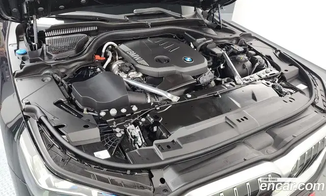 BMW 5 серия 2025 2.0 автомат (гидро), миниатюра 6 BMW 5 серия 2025 2.0 автомат (гидро), миниатюра 6