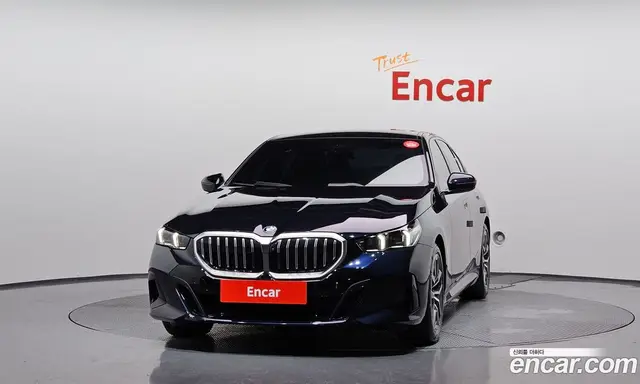 BMW 5 серия 2026 2.0 автомат (гидро), миниатюра 3