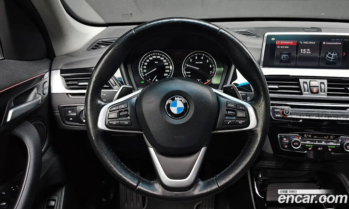 BMW X1 2022 2.0 автомат (гидро), фото 19