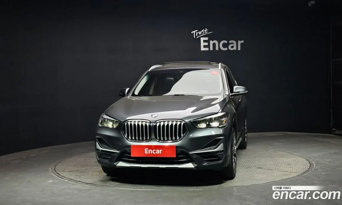 BMW X1 2022 2.0 автомат (гидро), фото 3