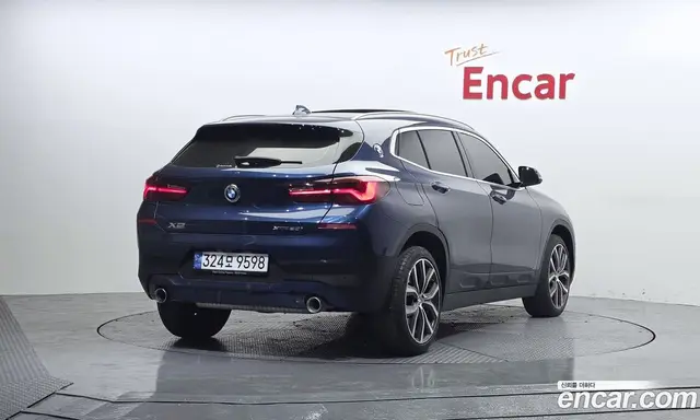BMW X2 2022 2.0 автомат (гидро), миниатюра 2