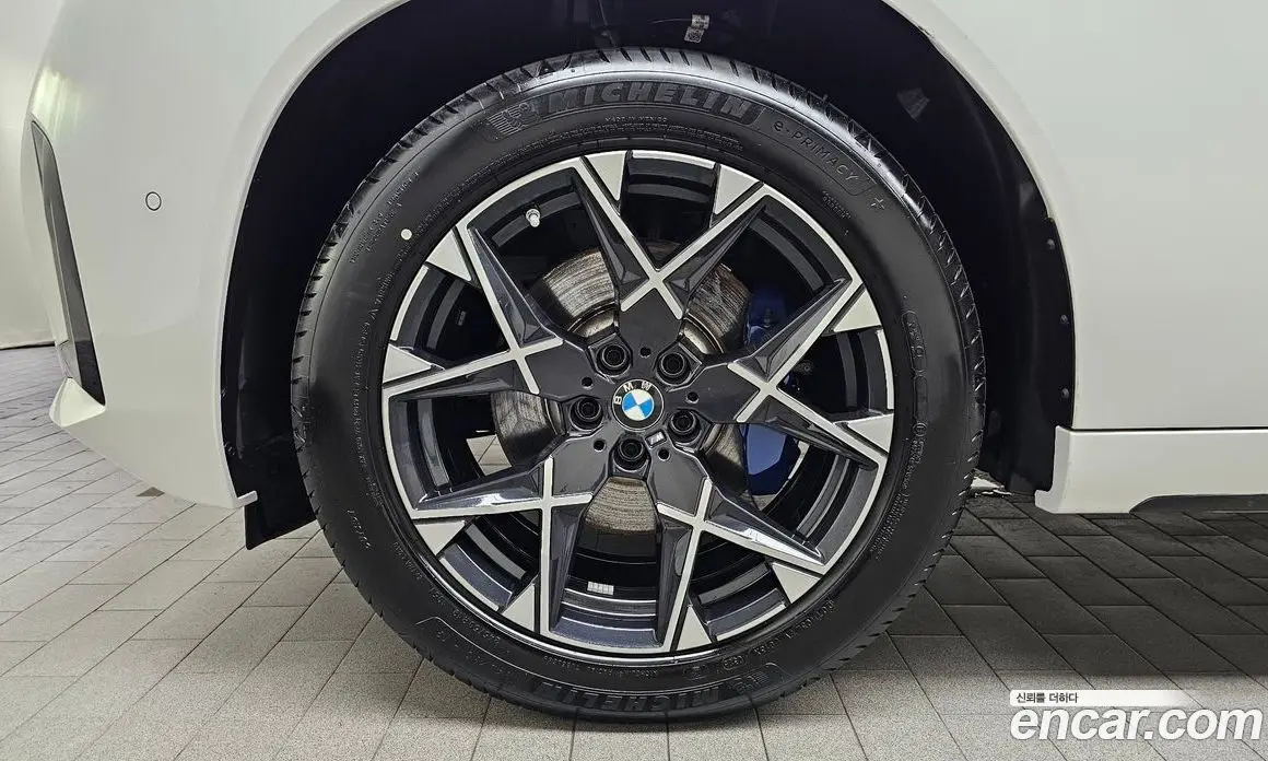 BMW X3 2025 2.0 автомат (гидро), фото 4 BMW X3 2025 2.0 автомат (гидро), фото 4