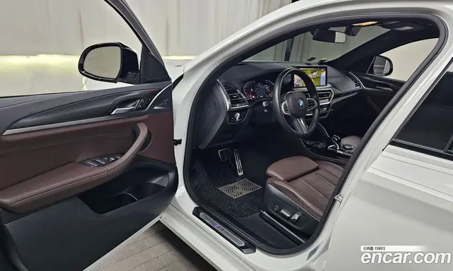BMW X4 2023 2.0 автомат (гидро), миниатюра 12