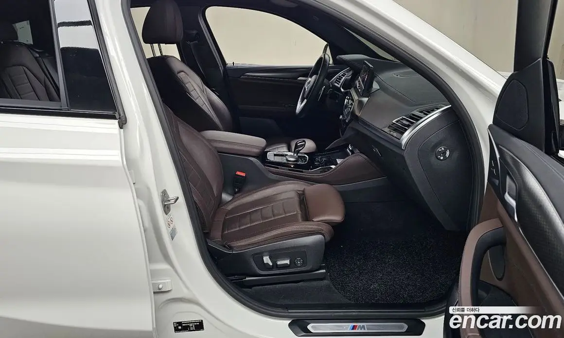 BMW X4 2023 2.0 автомат (гидро), фото 15
