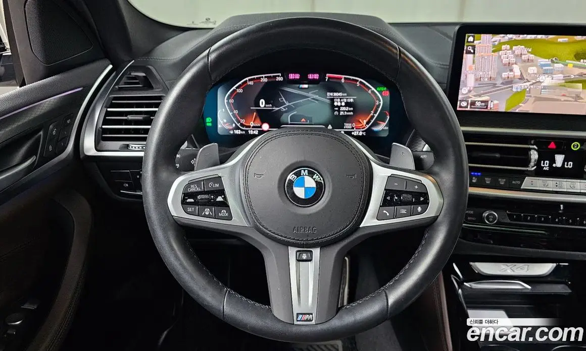 BMW X4 2023 2.0 автомат (гидро), фото 18