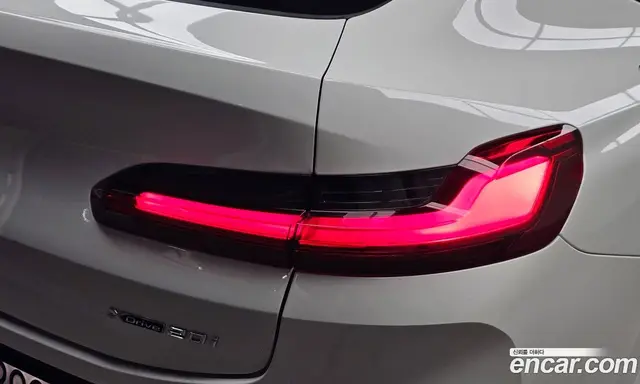 BMW X4 2023 2.0 автомат (гидро), миниатюра 8