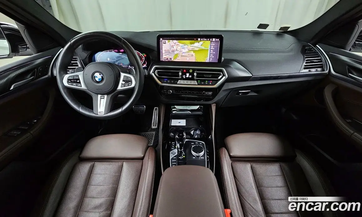 BMW X4 2023 2.0 автомат (гидро), фото 9