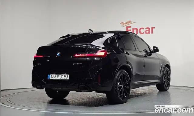 BMW X4 2025 2.0 автомат (гидро), миниатюра 2