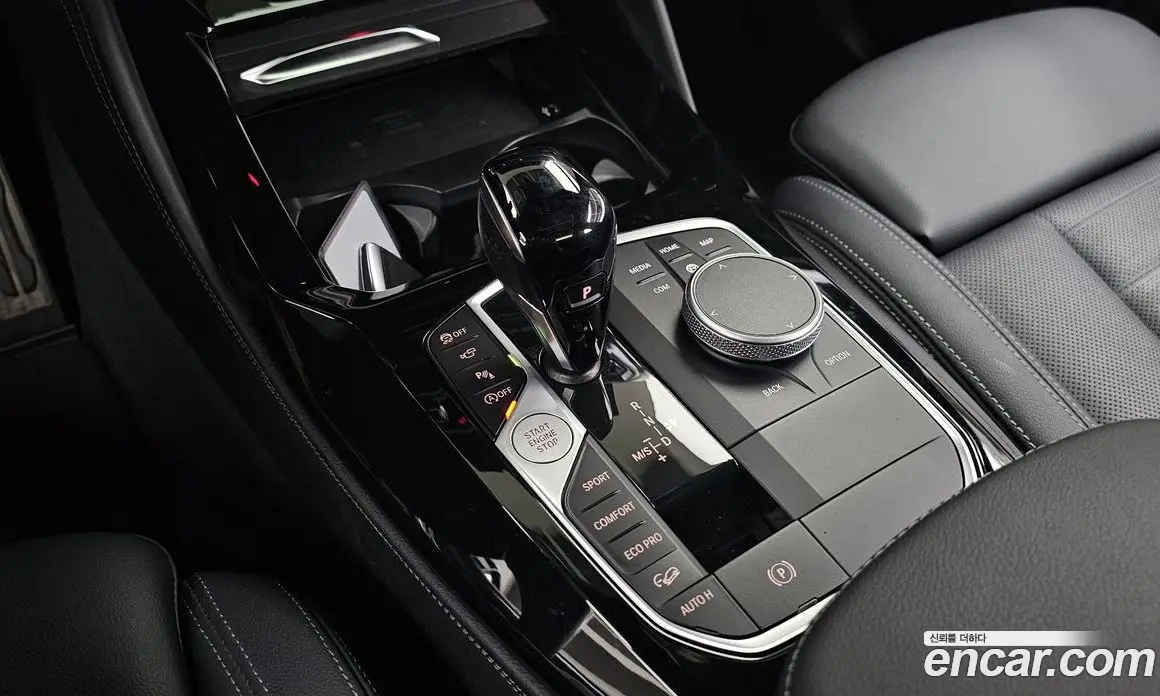 BMW X4 2025 2.0 автомат (гидро), фото 12