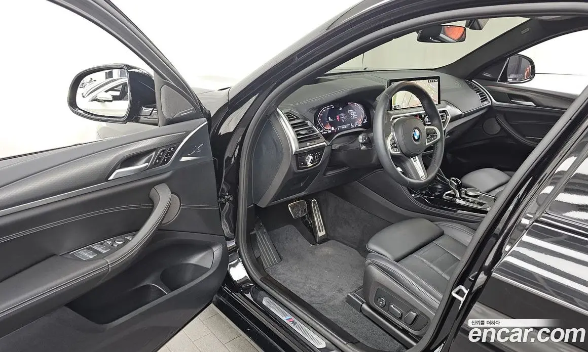 BMW X4 2025 2.0 автомат (гидро), фото 13