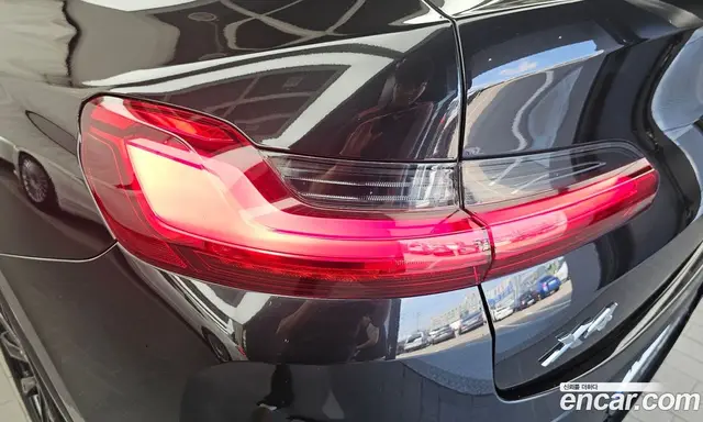 BMW X4 2025 2.0 автомат (гидро), миниатюра 9
