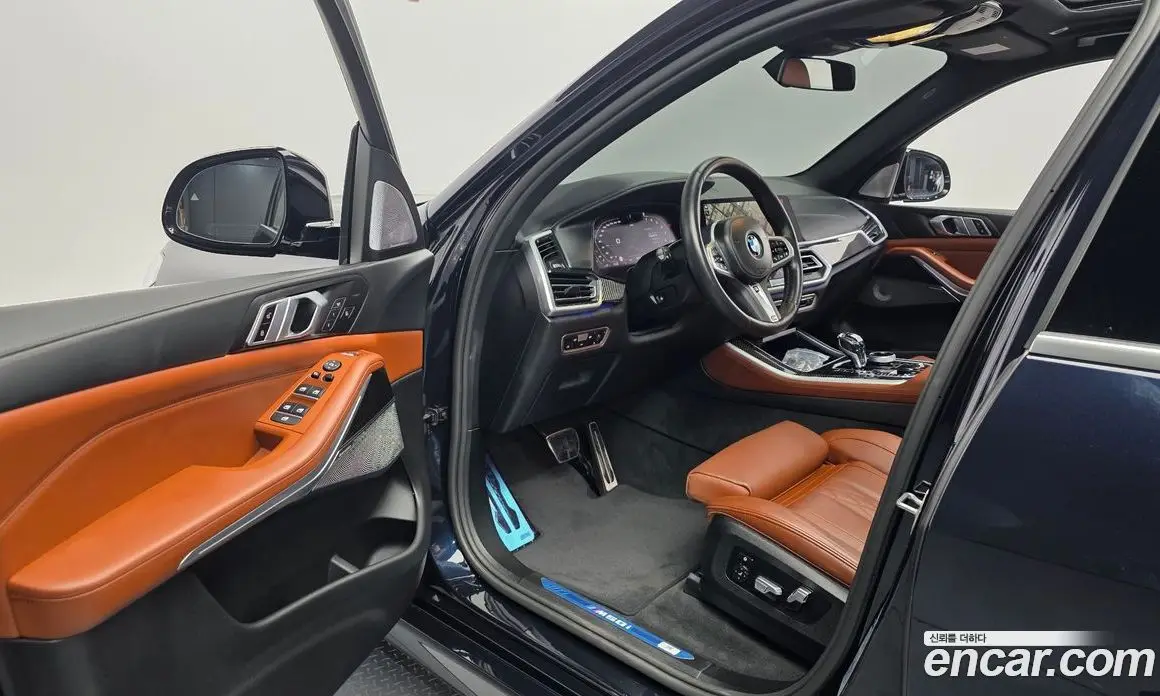 BMW X5 2022 4.4 автомат (гидро), фото 13