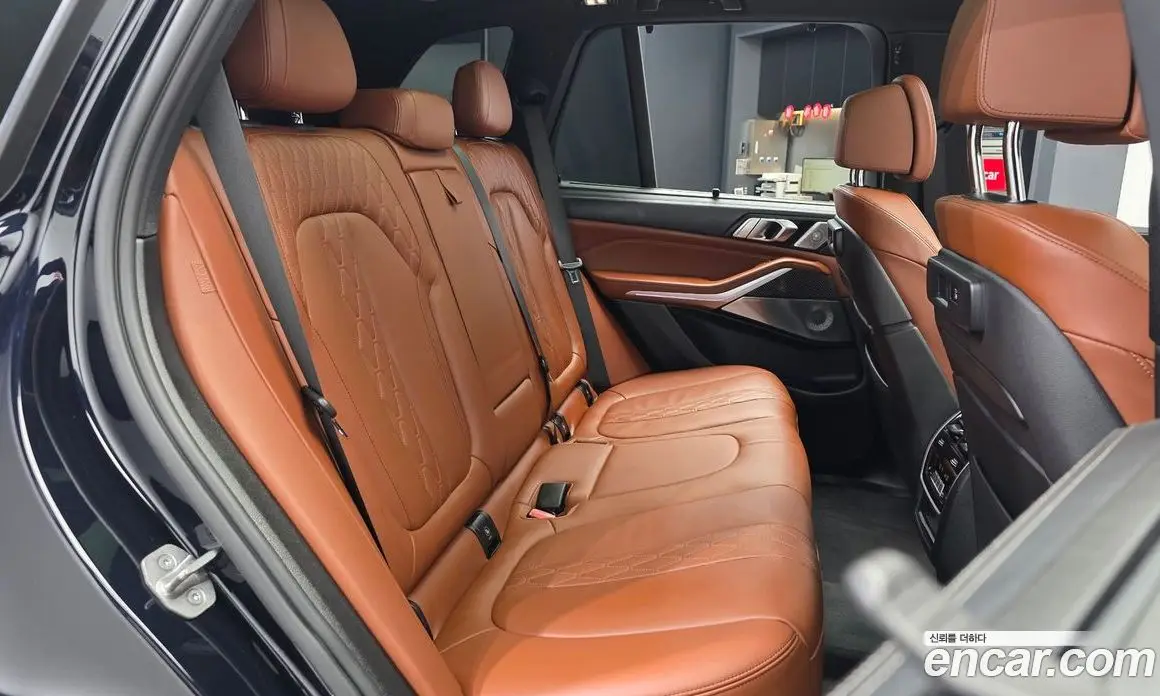BMW X5 2022 4.4 автомат (гидро), фото 18