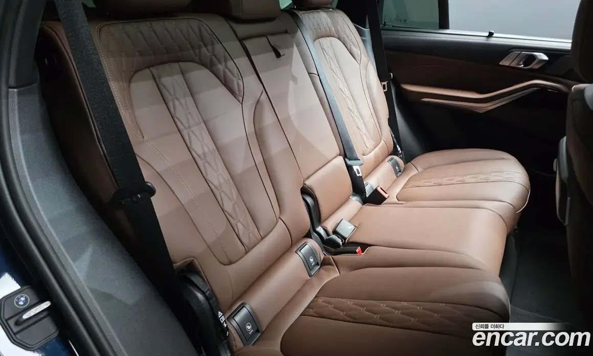 BMW X5 2025 3.0 автомат (гидро), фото 17