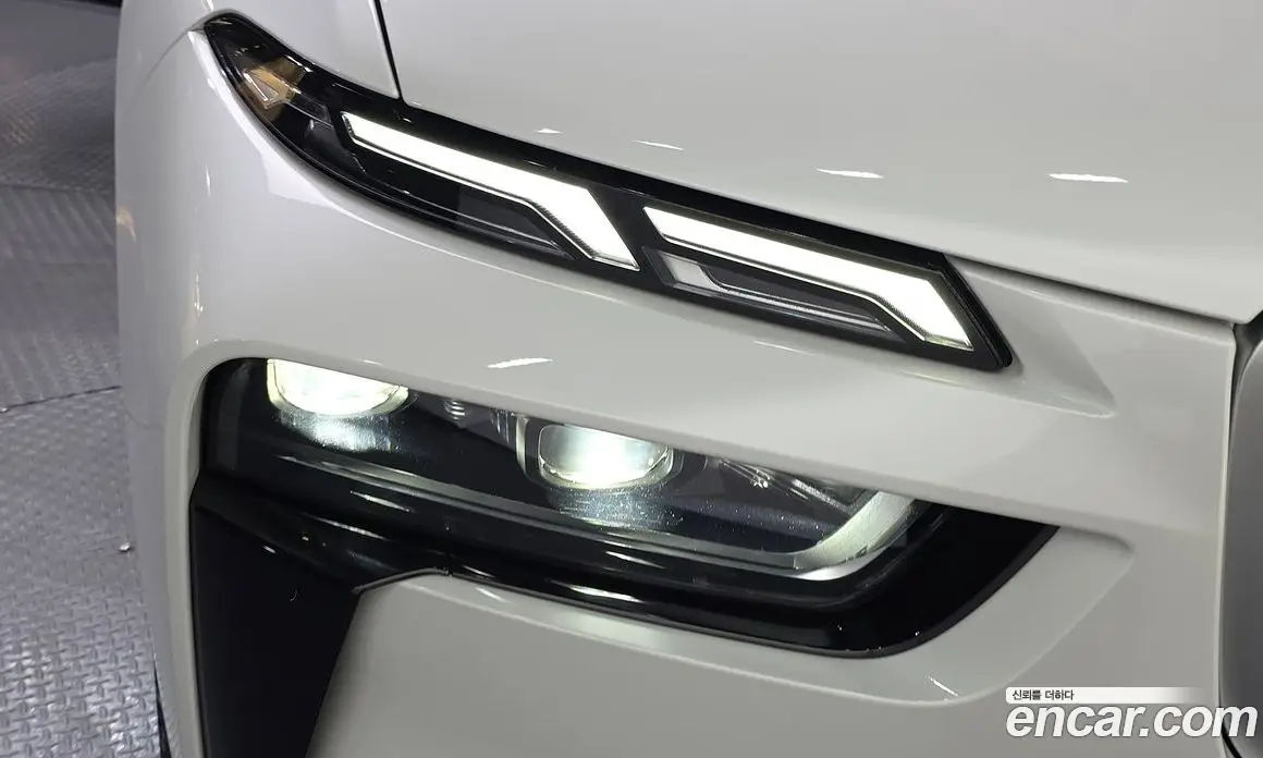 BMW X7 2025 3.0 автомат (гидро), фото 7