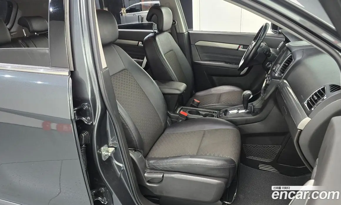 Chevrolet Captiva 2017 2.0 автомат (гидро), фото 16