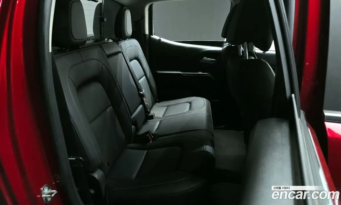 Chevrolet Colorado 2020 3.6 автомат (гидро), фото 17