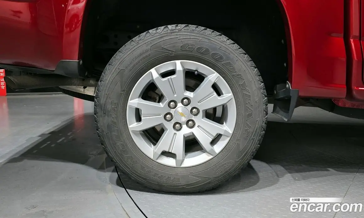 Chevrolet Colorado 2020 3.6 автомат (гидро), фото 5
