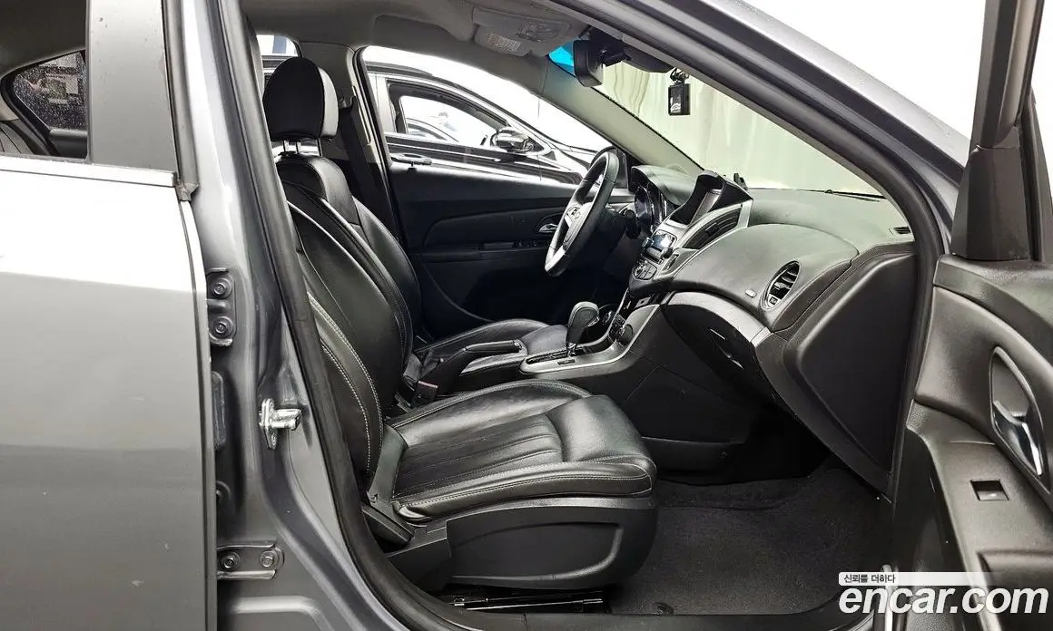Chevrolet Cruze 2015 1.4 автомат (гидро), фото 17 Chevrolet Cruze 2015 1.4 автомат (гидро), фото 17