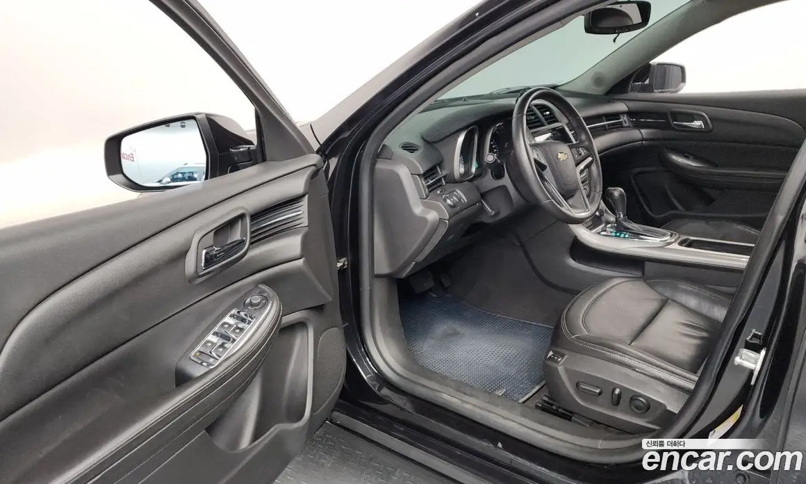 Chevrolet Malibu 2015 2.0 автомат (гидро), фото 13