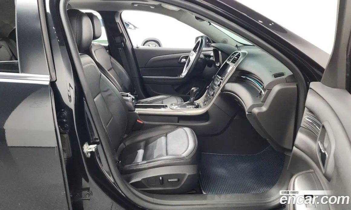 Chevrolet Malibu 2015 2.0 автомат (гидро), фото 16