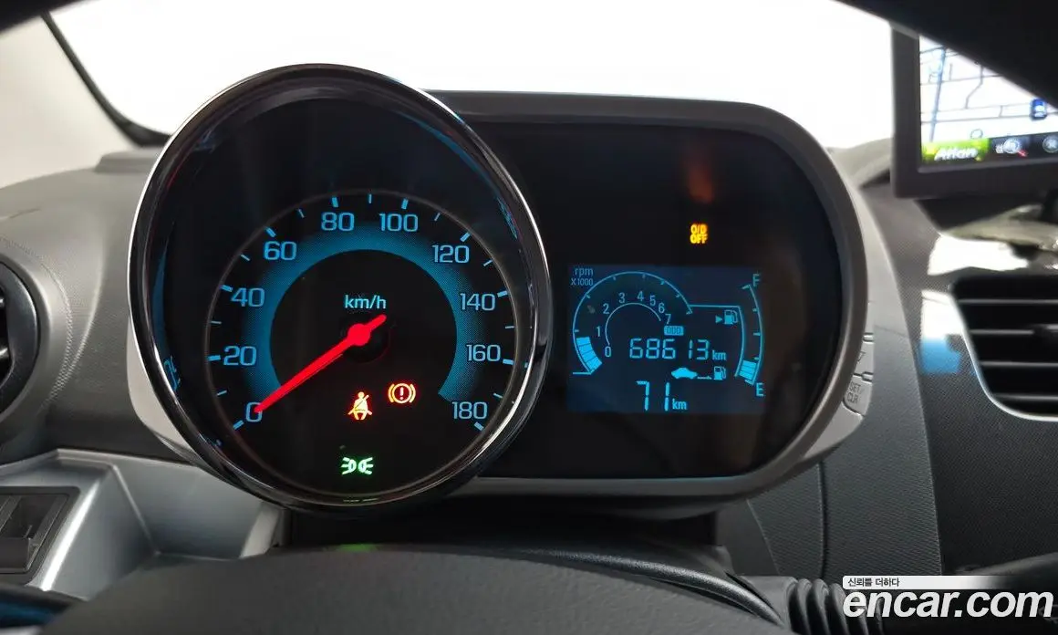 Chevrolet Spark 2013 1.0 автомат (гидро), фото 11