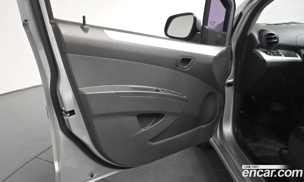Chevrolet Spark 2013 1.0 автомат (гидро), фото 14