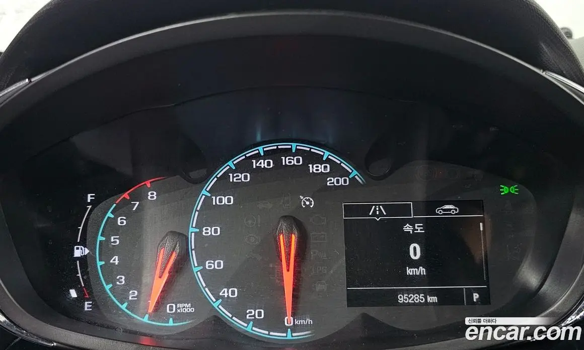Chevrolet Spark 2016 1.0 автомат (гидро), фото 11