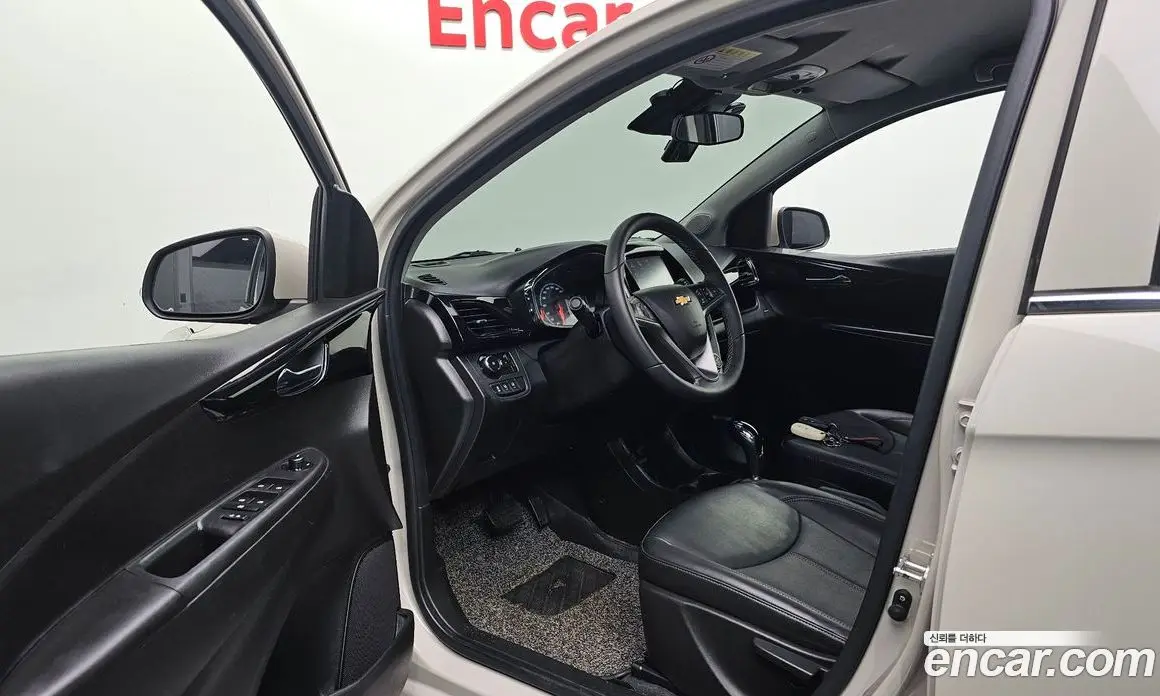 Chevrolet Spark 2016 1.0 автомат (гидро), фото 13