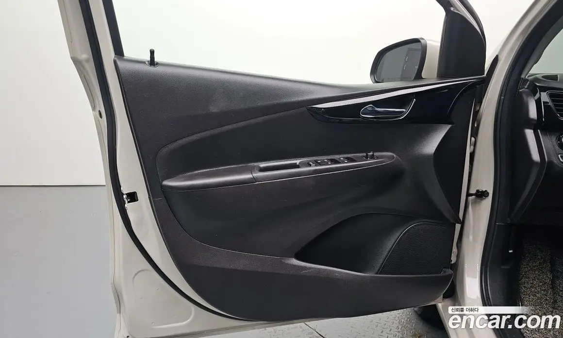 Chevrolet Spark 2016 1.0 автомат (гидро), фото 14