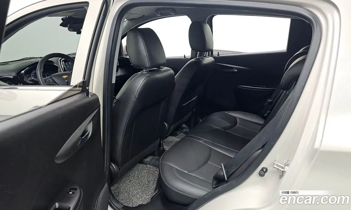 Chevrolet Spark 2016 1.0 автомат (гидро), фото 18