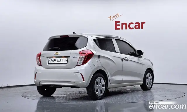 Chevrolet Spark 2016 1.0 автомат (гидро), миниатюра 2