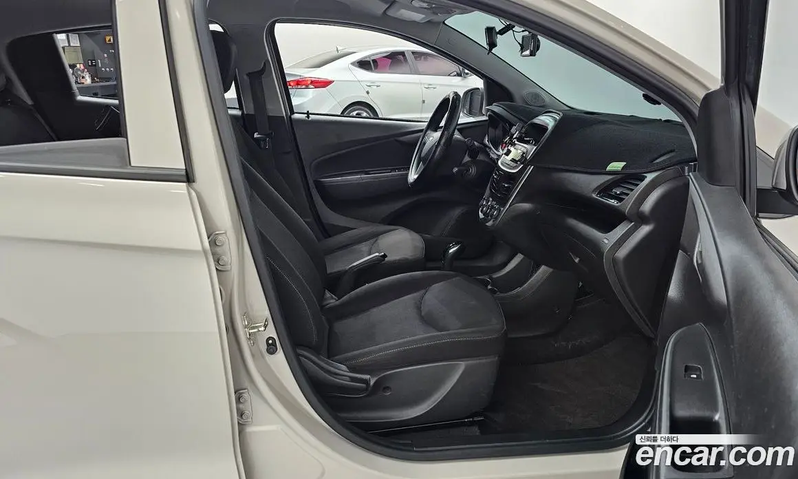 Chevrolet Spark 2016 1.0 автомат (гидро), фото 11