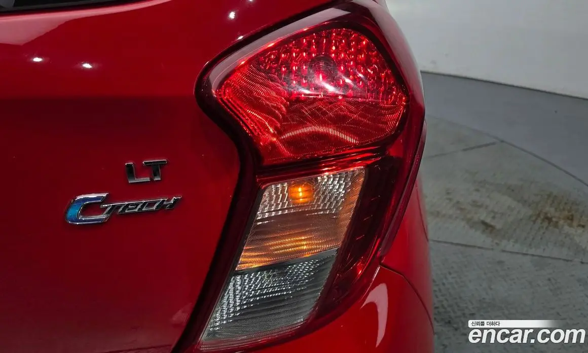 Chevrolet Spark 2017 1.0 автомат (гидро), фото 9