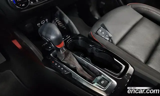 Chevrolet TrailBlazer 2023 1.3 автомат (гидро), миниатюра 12