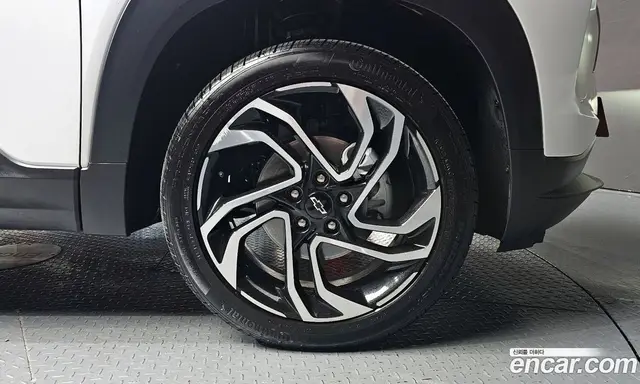 Chevrolet TrailBlazer 2025 1.3 автомат (гидро), миниатюра 4