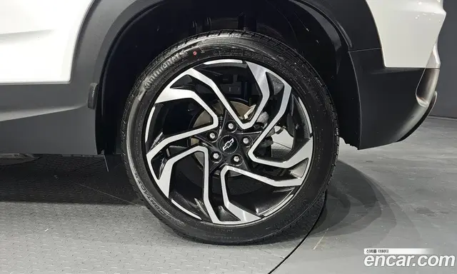Chevrolet TrailBlazer 2025 1.3 автомат (гидро), миниатюра 6
