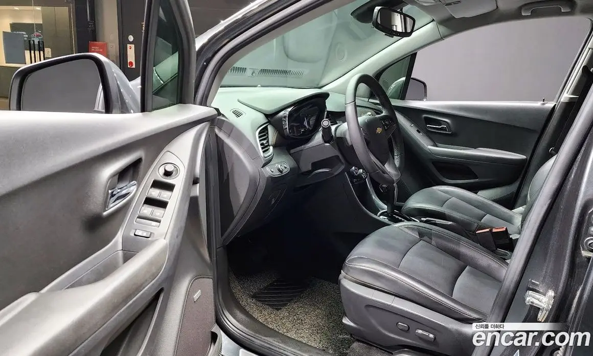 Chevrolet Trax 2018 1.4 автомат (гидро), фото 13