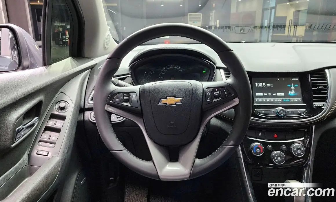 Chevrolet Trax 2018 1.4 автомат (гидро), фото 19