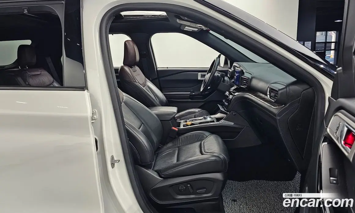 Ford Explorer 2021 3.0 автомат (гидро), фото 17