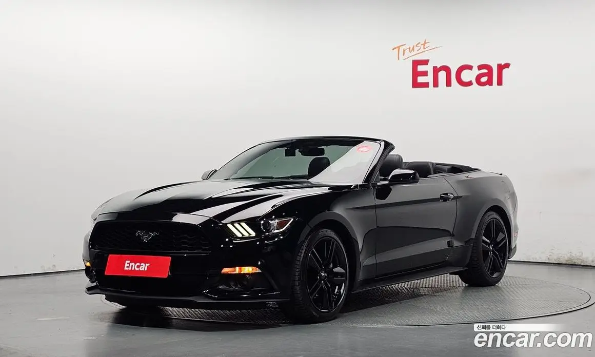 Ford Mustang 2017 2.3 автомат (гидро), фото 1 Ford Mustang 2017 2.3 автомат (гидро), фото 1