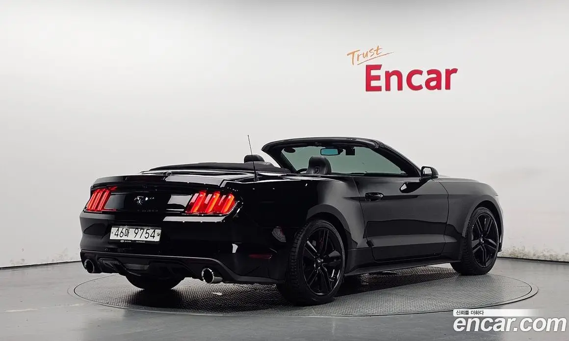 Ford Mustang 2017 2.3 автомат (гидро), фото 2 Ford Mustang 2017 2.3 автомат (гидро), фото 2