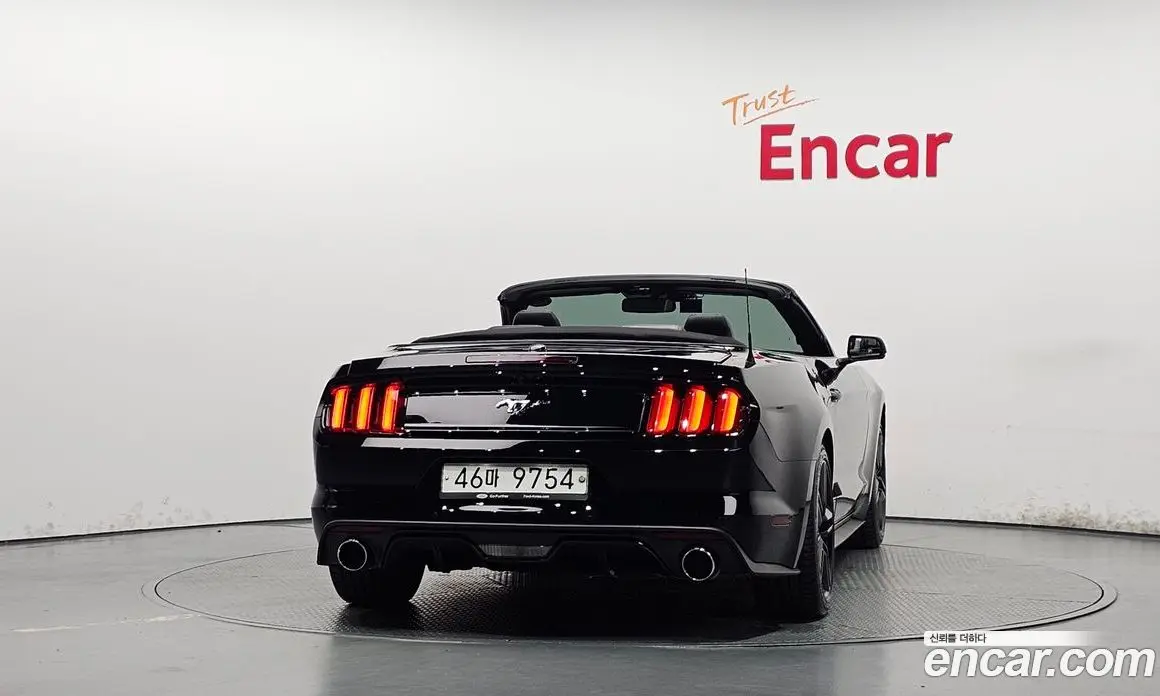 Ford Mustang 2017 2.3 автомат (гидро), фото 4 Ford Mustang 2017 2.3 автомат (гидро), фото 4
